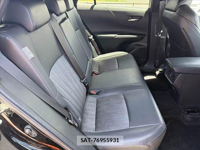 Toyota HARRIER 2024-04 8366103-17