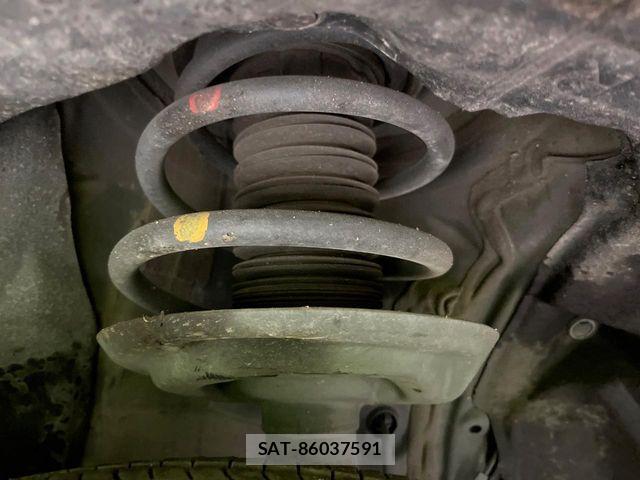 Toyota HARRIER 2020-09 8366107-19