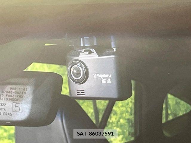 Toyota HARRIER 2020-09 8366107-6