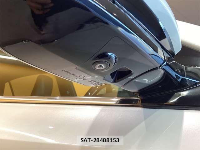 Toyota HARRIER 2016-12 8366121-15