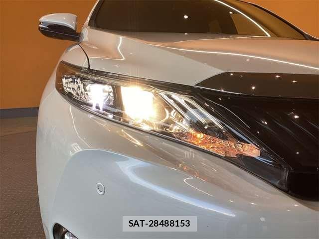 Toyota HARRIER 2016-12 8366121-16
