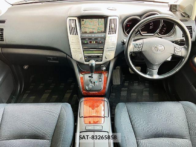 Toyota HARRIER 2010-07 8366128-1