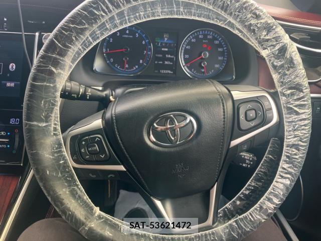Toyota HARRIER 2014-09 8366122-17