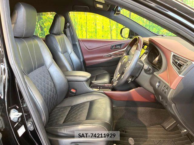 Toyota HARRIER 2017-01 8366110-7