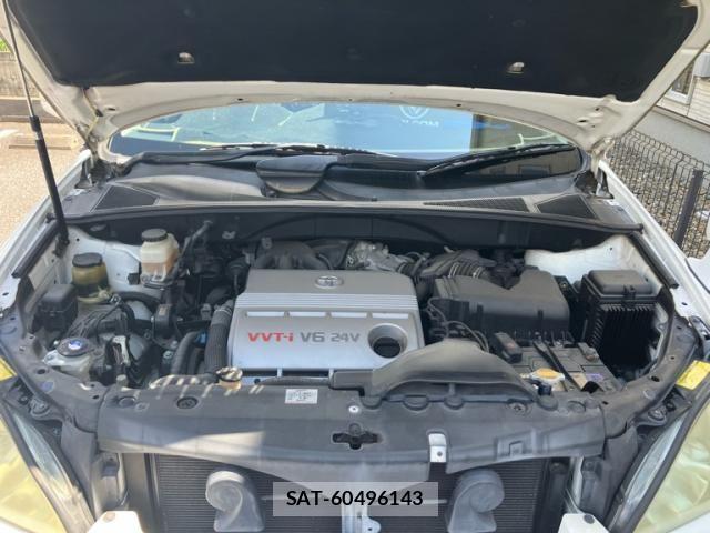Toyota HARRIER 2005-06 8366130-12