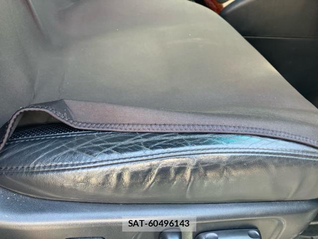 Toyota HARRIER 2005-06 8366130-17
