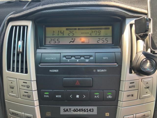 Toyota HARRIER 2005-06 8366130-22