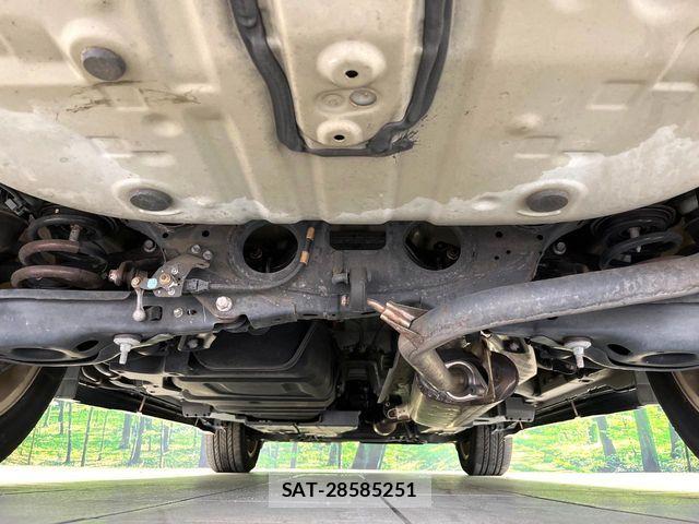 Toyota HARRIER 2015-02 8366117-18