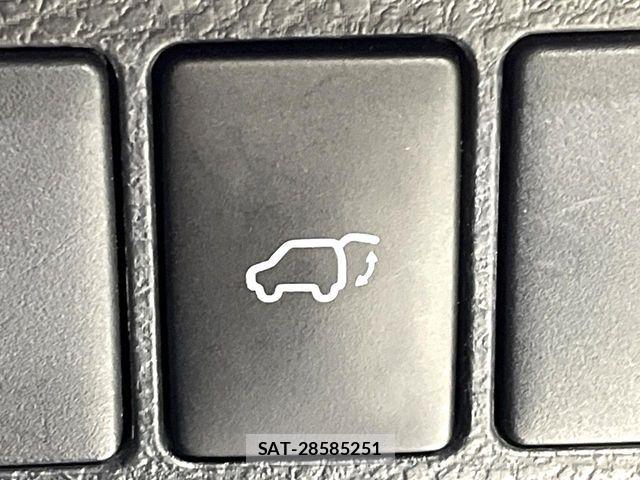Toyota HARRIER 2015-02 8366117-5
