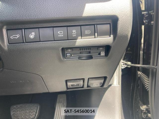 Toyota HARRIER 2020-09 8366098-15