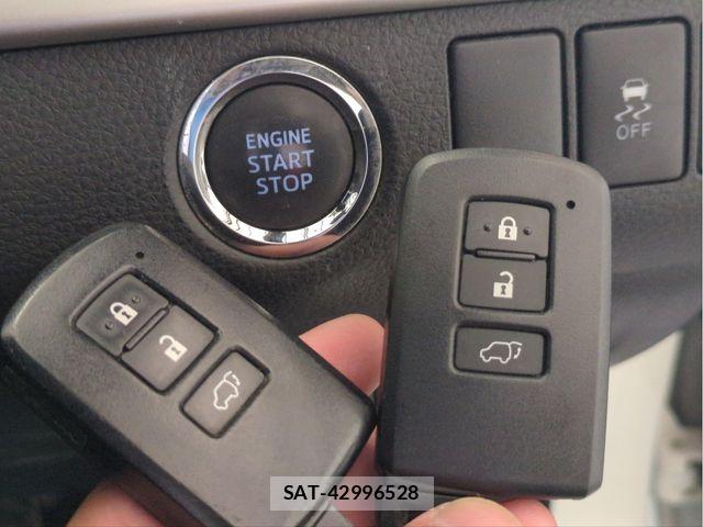 Toyota HARRIER 2014-03 8366124-12