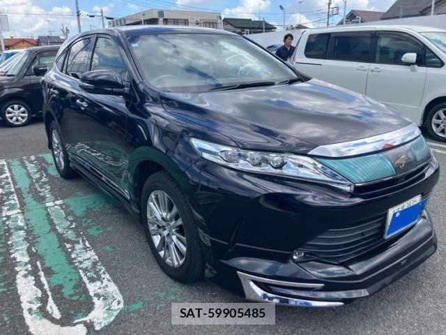 Toyota HARRIER 2018-03 8366115-1