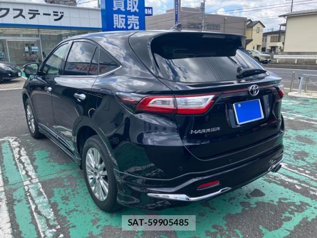 Toyota HARRIER 2018-03 8366115-3
