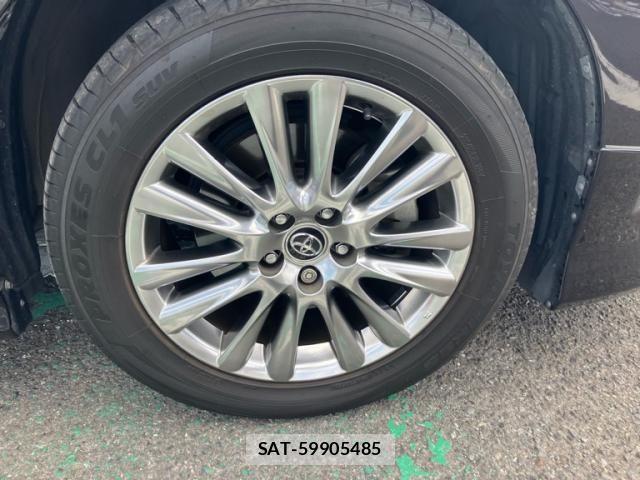 Toyota HARRIER 2018-03 8366115-4