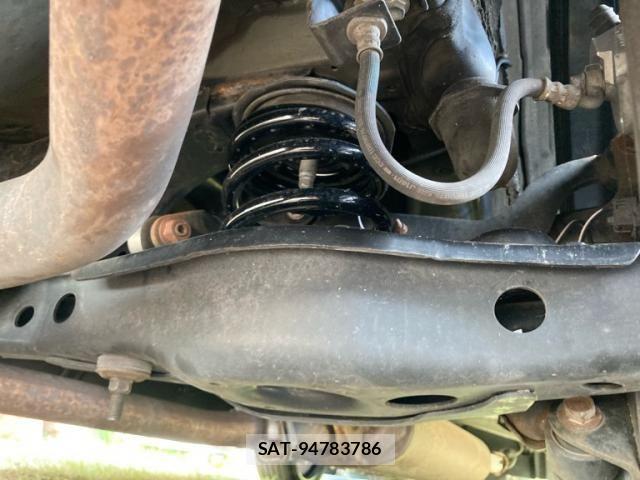 Toyota HARRIER 2015-10 8366125-27