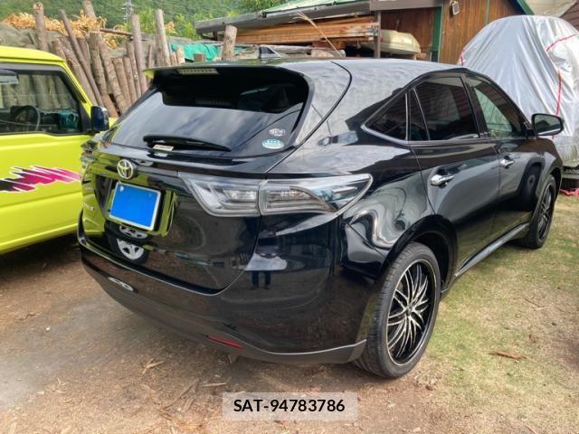 Toyota HARRIER 2015-10 8366125-4
