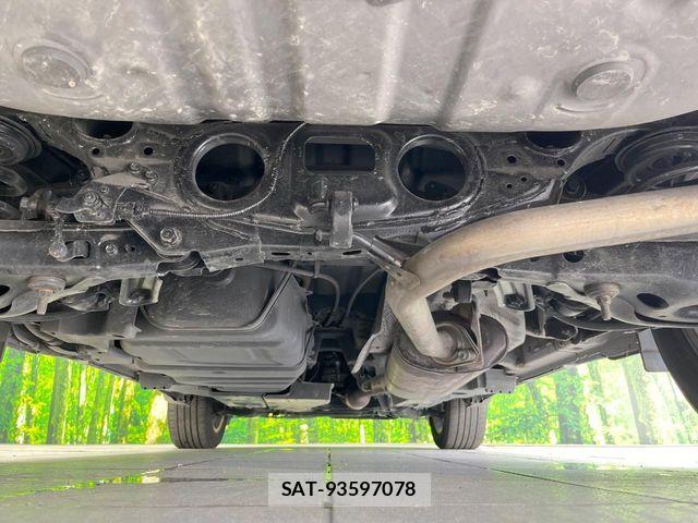 Toyota HARRIER 2014-10 8366123-18