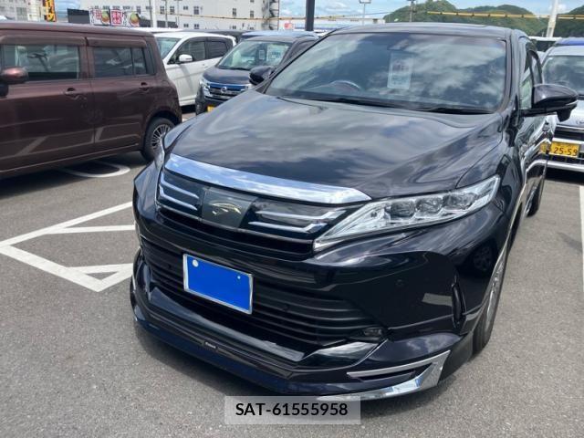 Toyota HARRIER 2019-03 8366104-1