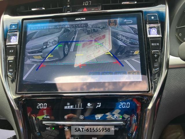 Toyota HARRIER 2019-03 8366104-22