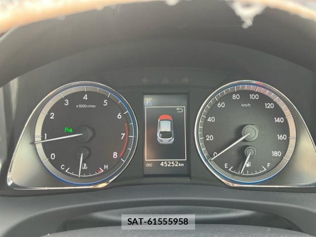Toyota HARRIER 2019-03 8366104-25