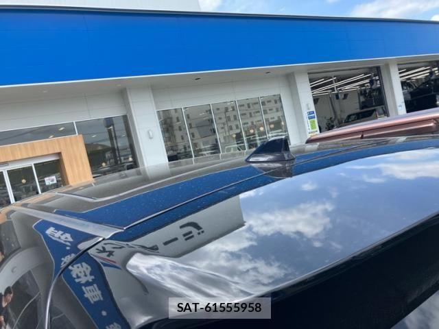 Toyota HARRIER 2019-03 8366104-5
