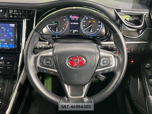 Toyota HARRIER 2018-01 8366106-10