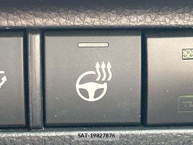 Toyota HARRIER 2020-07 8366095-11