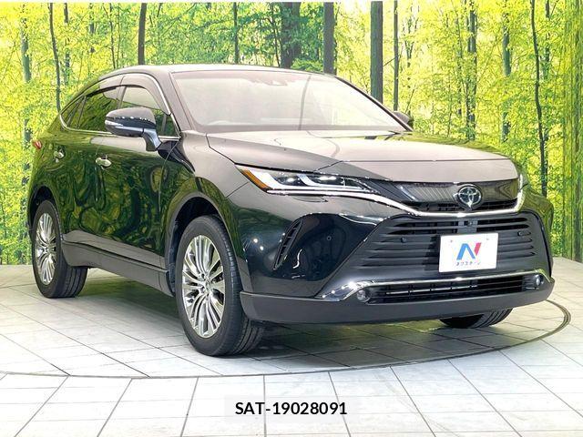 Toyota HARRIER 2021-08 8366101-15