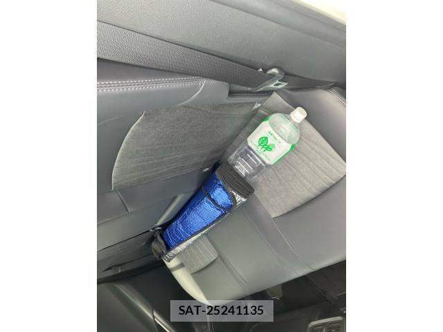 Toyota HARRIER 2023-09 8366093-11