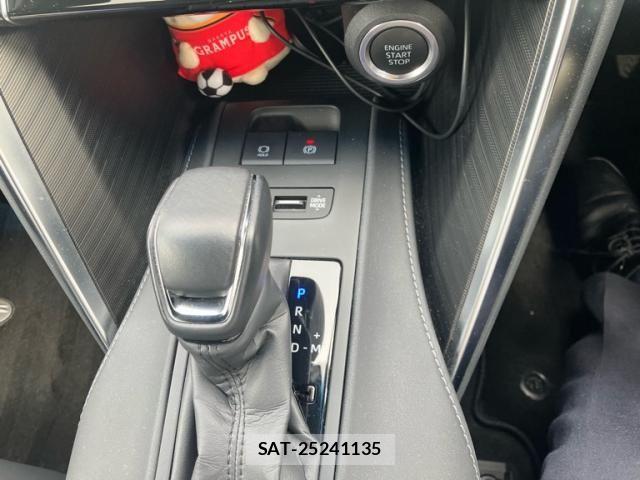 Toyota HARRIER 2023-09 8366093-19