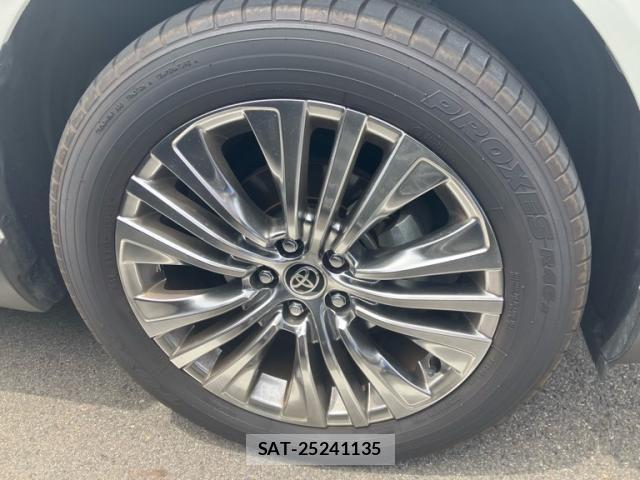 Toyota HARRIER 2023-09 8366093-3