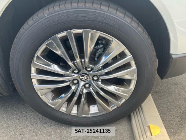 Toyota HARRIER 2023-09 8366093-5