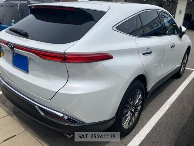 Toyota HARRIER 2023-09 8366093-7