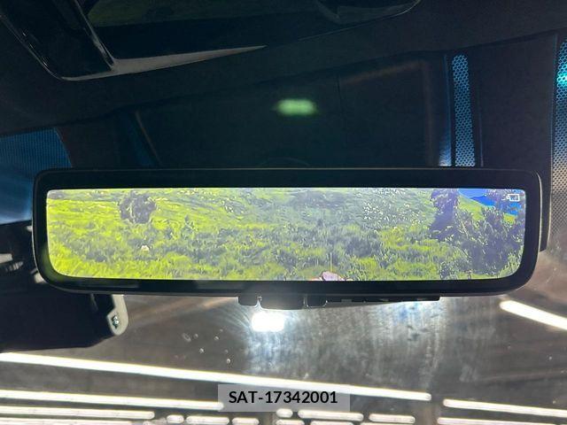 Toyota HARRIER 2022-03 8366089-6