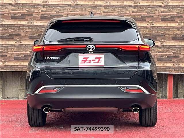 Toyota HARRIER 2021-06 8366090-5