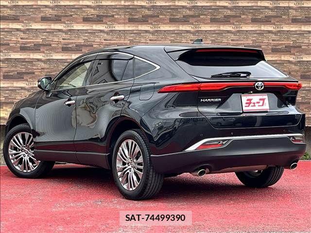 Toyota HARRIER 2021-06 8366090-6