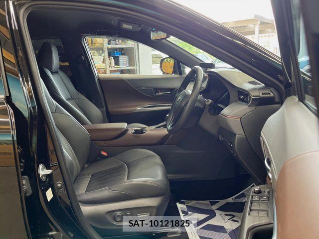 Toyota HARRIER 2023-02 8366100-7