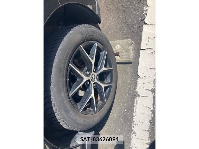 Toyota HARRIER 2020-03 8366108-9