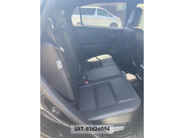Toyota HARRIER 2020-03 8366108-14