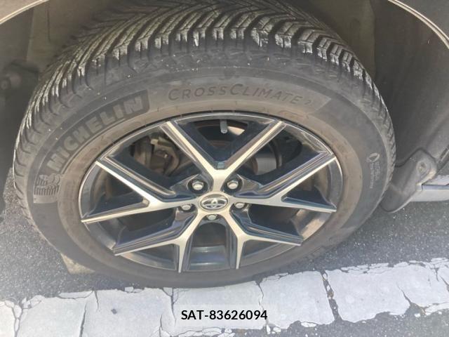 Toyota HARRIER 2020-03 8366108-8