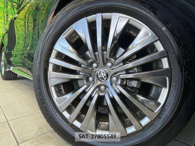 Toyota HARRIER 2023-08 8366084-12