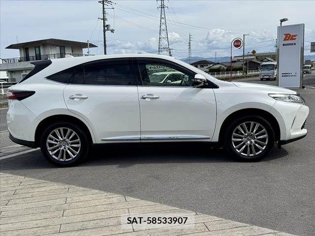 Toyota HARRIER 2019-08 8366113-10