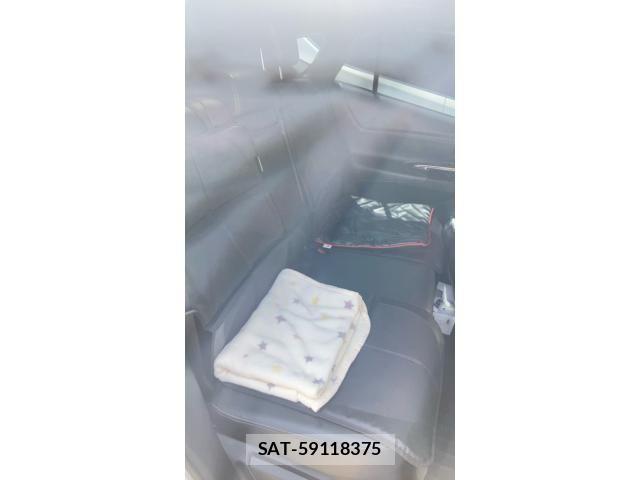 Toyota HARRIER 2019-02 8366102-27