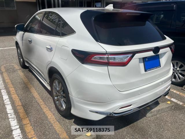 Toyota HARRIER 2019-02 8366102-2