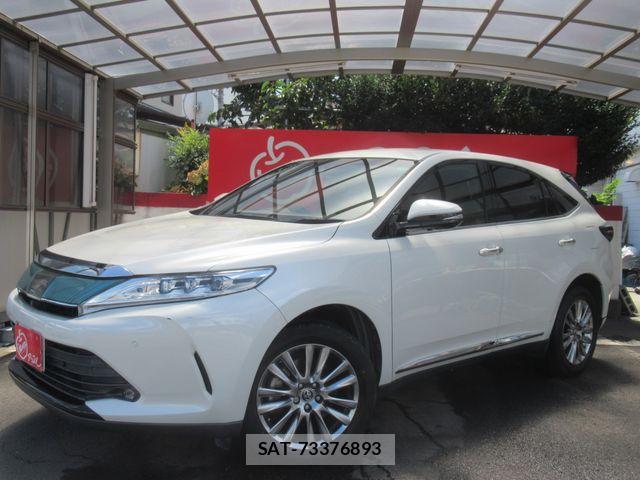 Toyota HARRIER 2017-12 8366114-0