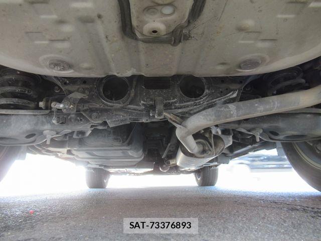 Toyota HARRIER 2017-12 8366114-28