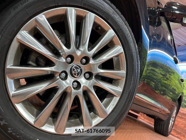 Toyota HARRIER 2018-01 8366109-12