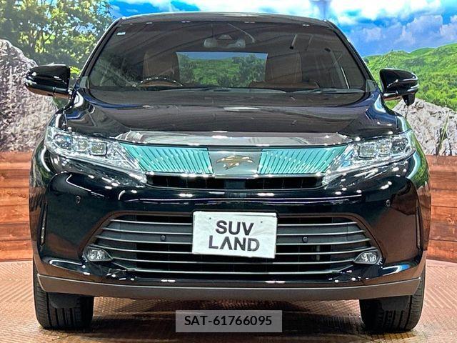 Toyota HARRIER 2018-01 8366109-13