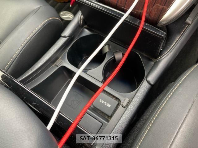 Toyota HARRIER 2015-07 8366127-12