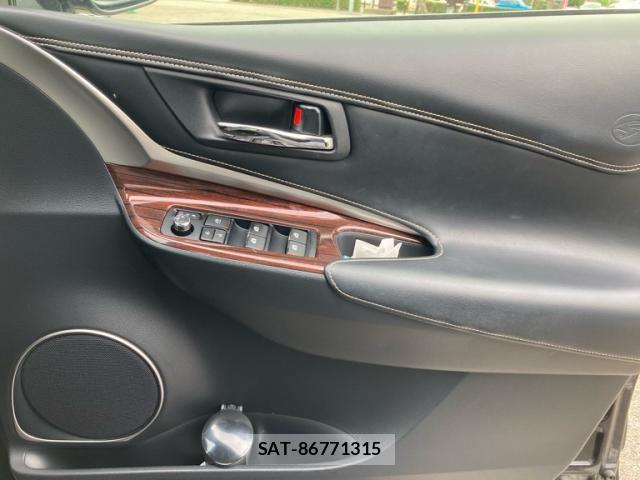 Toyota HARRIER 2015-07 8366127-14
